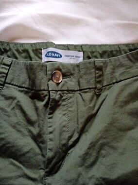 Old Navy Olive Green Women’s Casual Shorts  12